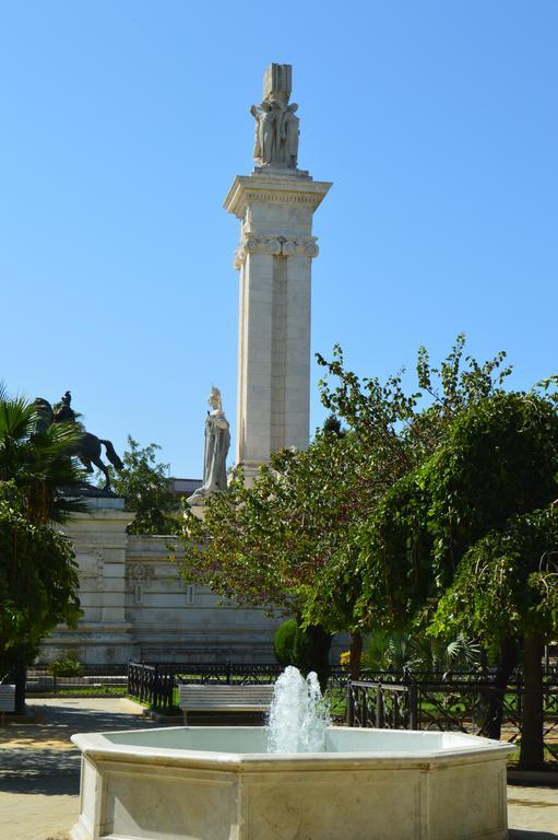 Apartamento El Baluarte Cadiz Luaran gambar